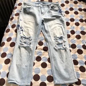 Old Navy Distressed Boyfriend Jeans